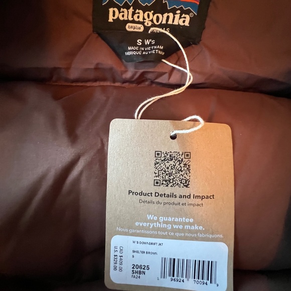 Patagonia Women's Downdrift Insulated Jacket - Picture 8 of 11